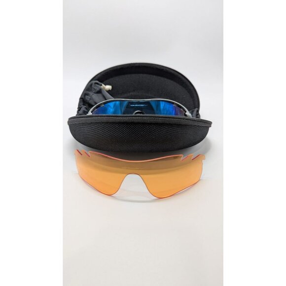 Oakley Silver/Blue Radarlock Path Sunglasses - Picture 3 of 7